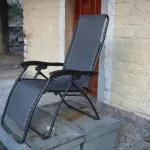 A recliner chair at the Honduras Dental Mission in 2011