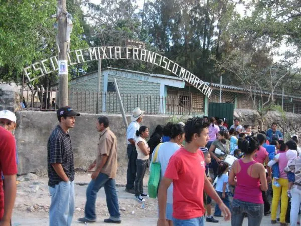Group of people at the Honduras Dental Mission in 2011